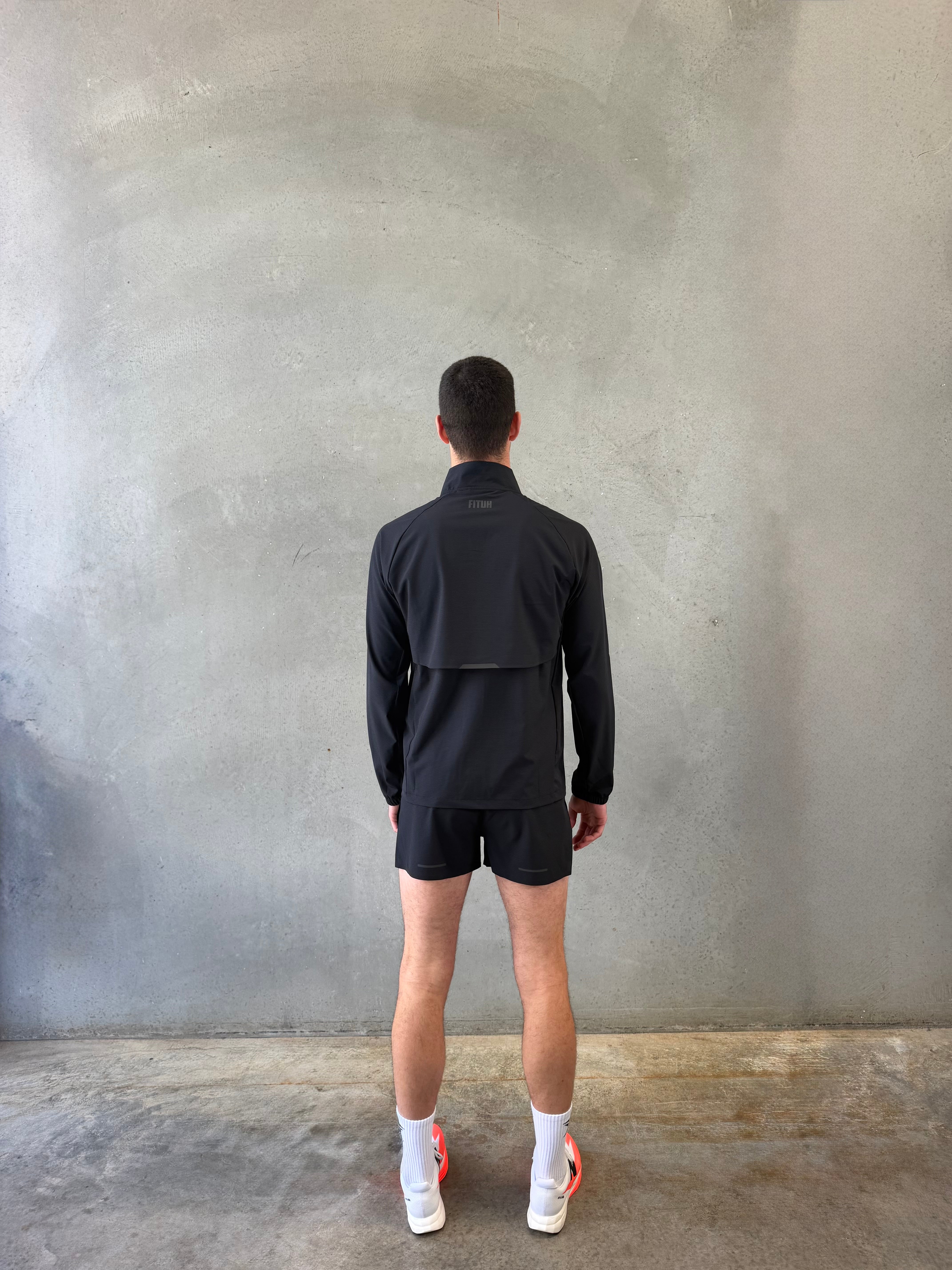 STRIDE RUNNING JACKET
