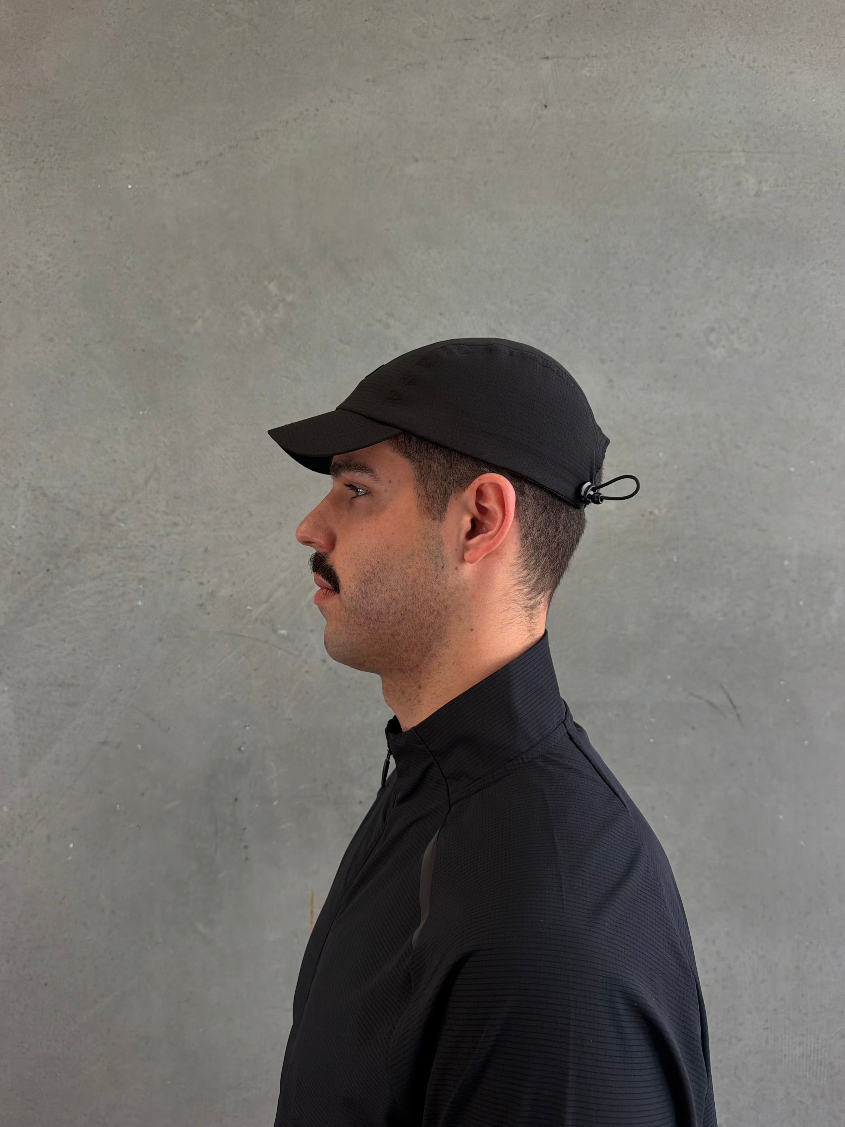 STRIDE RUNNING HAT
